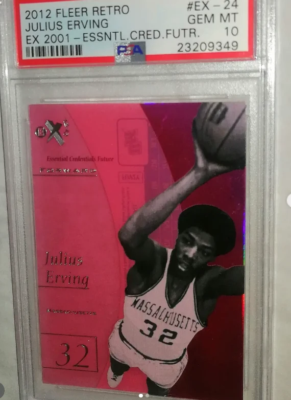 Julius Erving Essential Credentials Future /19 PSA 10